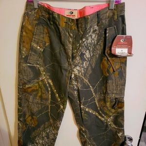 Mossy oak Camo Pants Hunting camping Nwt